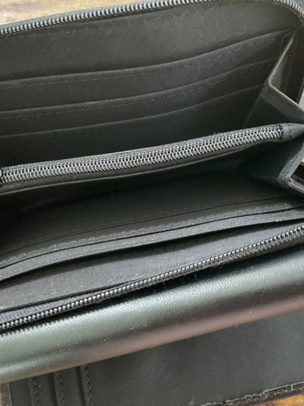 Wilson’s black leather wallet